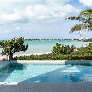 Sulmare At Sapodilla Bay Luxury Villas Providenciales Exterior photo