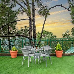 Sun Pine Villa: Forest Retreat with Open-Air Amenities Kasauli Exterior photo