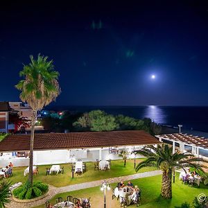 Hotel Federica Riace Marina Exterior photo