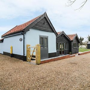 Whitehands Farm Barn Villa Old Buckenham Exterior photo