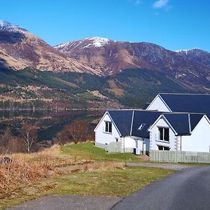 Lochside, 1 The Corries Apartment Spean Bridge Exterior photo