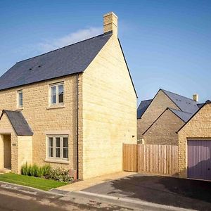 The Bybrook Villa Bourton-on-the-Water Exterior photo