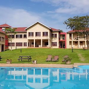 Red Chilli Hideaway Hotel Kampala Exterior photo