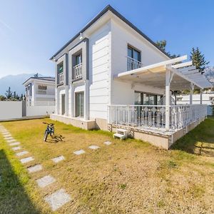 Brand New Villa With Full Amenities Kemer Exterior photo