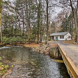 Creekside Lincoln Lodge In The Pocono Mtns! Brodheadsville Exterior photo