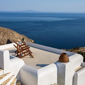 Aria Boutique Hotel Folegandros Town Exterior photo