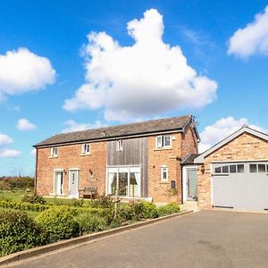 The Old Stables Villa Preston  Exterior photo