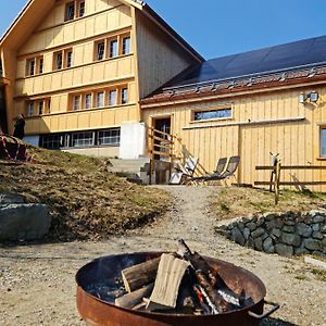 Grosses Ferienhaus Fur Traumhafte Familienferien Im Appenzellerland Apartment Speicher Exterior photo