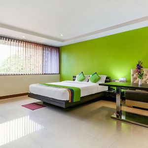 Treebo Trend Concerto Residentia Hotel Durgapur  Exterior photo