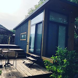 Tiny House Kayakoey Kumquat Hotel Exterior photo