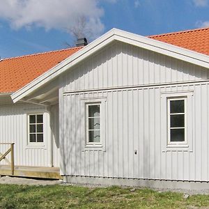 Beautiful Home In Fjllbacka With Sauna Fjallbacka Exterior photo