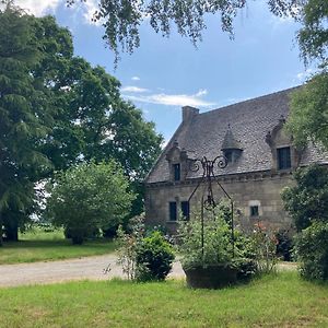 La Forge De La Coudraie Bed & Breakfast Pleugueneuc Exterior photo