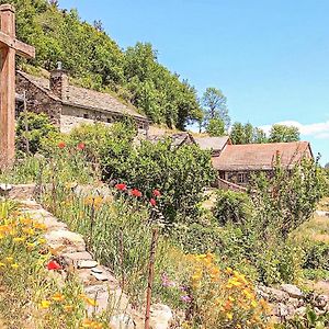 Gorgeous Home In Saint-Martin-De-Valama Exterior photo