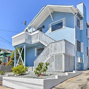 Breezy And Central Monterey Apt With Bay View! Apartment Exterior photo