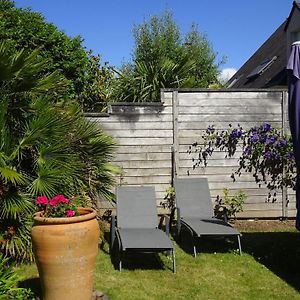 Holiday Home With Garden, Auray Exterior photo