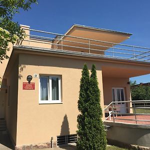 Suele Apartments & Rooms Balatonfured Exterior photo