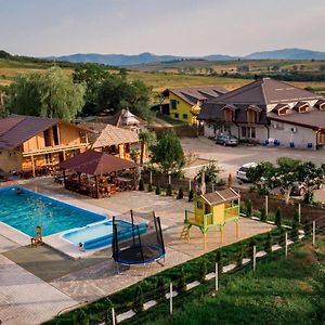 Complex Stefanesti Hotel Bozovici Exterior photo