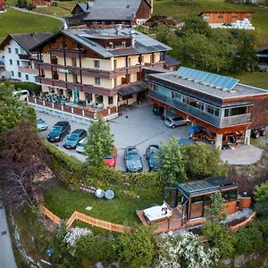 Hotel Dunza Buerserberg Exterior photo