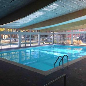 Appart. Lumineux Pour 4Pers. Avec Piscine Chauffee Apartment Saint-Laurent-du-Jura Exterior photo