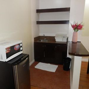 Casa Saudade Condotels And Transient Rooms Olongapo Exterior photo