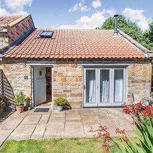 Cottage Anton Fylingdales Exterior photo