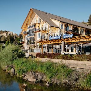 Summerland Waterfront Resort & Spa Exterior photo