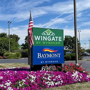 Baymont By Wyndham Dayton North Hotel Exterior photo