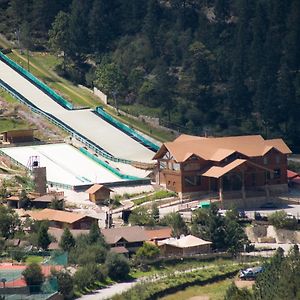 Bosques De Monterreal Hotel San Antonio de las Alazanas Exterior photo