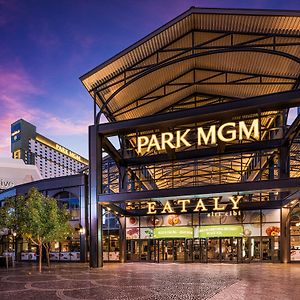 Park Mgm Las Vegas Hotel Exterior photo