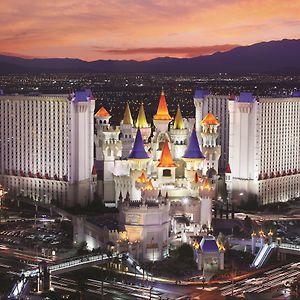 Excalibur Hotel Las Vegas Exterior photo