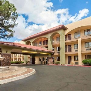 Quality Inn Airport East El Paso Exterior photo