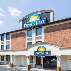 Days Inn By Wyndham Dumfries Quantico Exterior photo