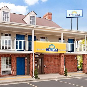 Days Inn By Wyndham Auburn Exterior photo