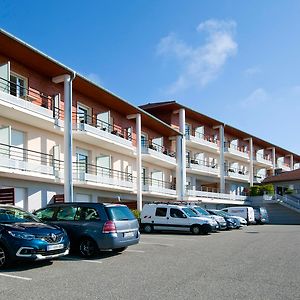 Sejours & Affaires Geneve Gex Les Rives Du Leman Aparthotel Exterior photo