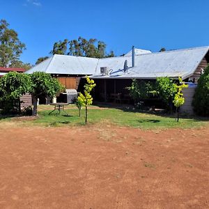 Eccles - Rustic Style Accommodation With Mod Cons Hoddys Well Exterior photo