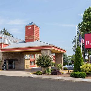 Ramada By Wyndham Portland Hotel Exterior photo