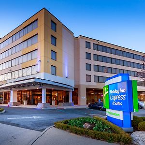 Holiday Inn Express Stamford, An Ihg Hotel Exterior photo