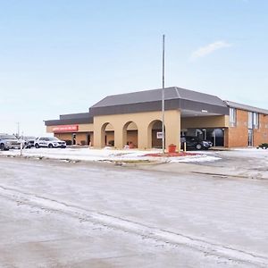 Oyo Hotel Goodland Ks Hwy 24 Exterior photo