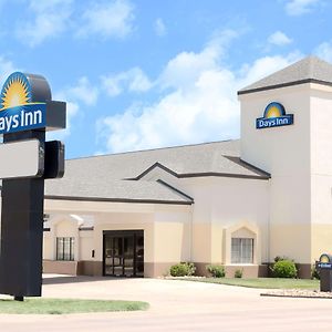 Days Inn By Wyndham Liberal Ks Exterior photo