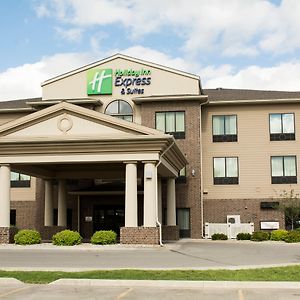 Holiday Inn Express & Suites - Mason City, An Ihg Hotel Exterior photo