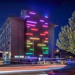 Mercure Albury Hotel Exterior photo