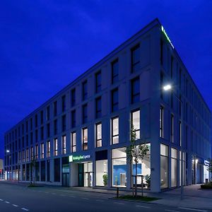 Holiday Inn Express - Regensburg, An Ihg Hotel Exterior photo