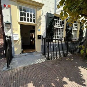 Het Waterhof Bed & Breakfast Leiden Exterior photo