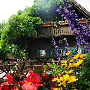 Weingut Buschenschank Schneiderannerl Bed & Breakfast Gleinstatten Exterior photo