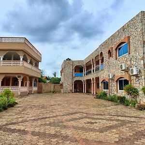 Bois Vert Hotel Abomey Exterior photo