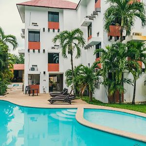 Hotel Canada Internacional Palenque Exterior photo