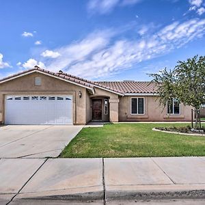 Yuma Family Home With Covered Patio And Grill! Exterior photo