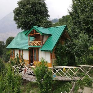 Himalayan Abode Tree House Villa Sainj Exterior photo