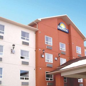 Days Inn By Wyndham Athabasca Exterior photo