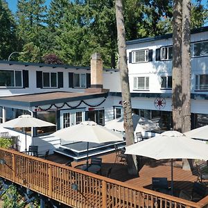 Raven Point Inn Ladysmith Exterior photo